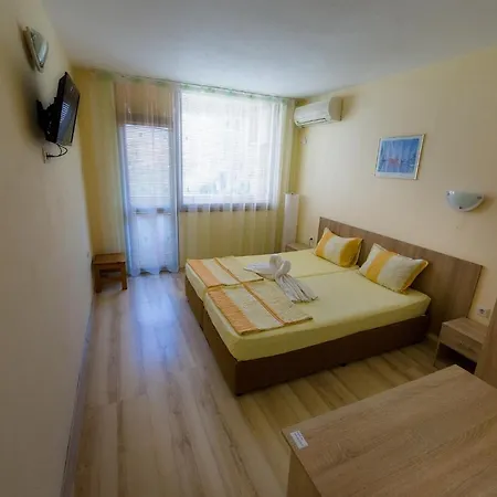 Primorski Briz Guest house 2*